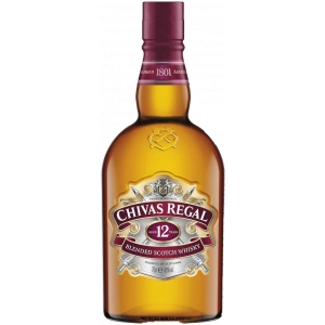 Flasche Chivas Regal 12 Jahre, ein hochwertiger schottischer Blended Whisky mit weichem Geschmack und feiner Balance.