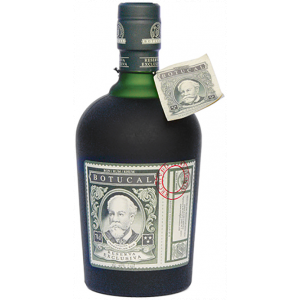 Flasche Botucal Reserva Exclusiva, 700 ml, venezolanischer Premium-Rum mit 40% Alkoholgehalt, in dunkelgrüner Glasflasche mit edlem Etikett im Vintage-Design.