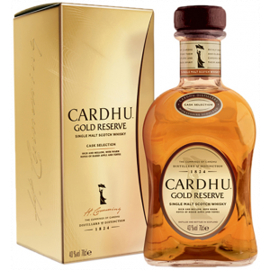 Elegante Cardhu Gold Reserve Whiskyflasche mit goldener Geschenkverpackung. Enthält 700 ml Single Malt Scotch Whisky mit warmen Noten von Apfel und Toffee.