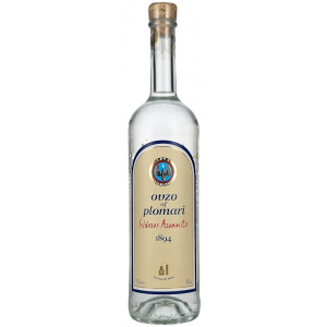 Flasche des Ouzo of Plomari 700ml von Isidoros Arvanitis, eine hochwertige griechische Spirituose mit charakteristischem blauen und beigen Etikett sowie einem Korkverschluss.